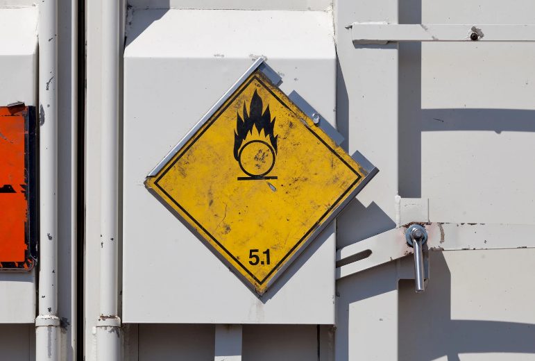 empresas de transporte de mercancías peligrosas